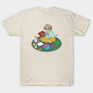 Crafting sloth T-Shirt